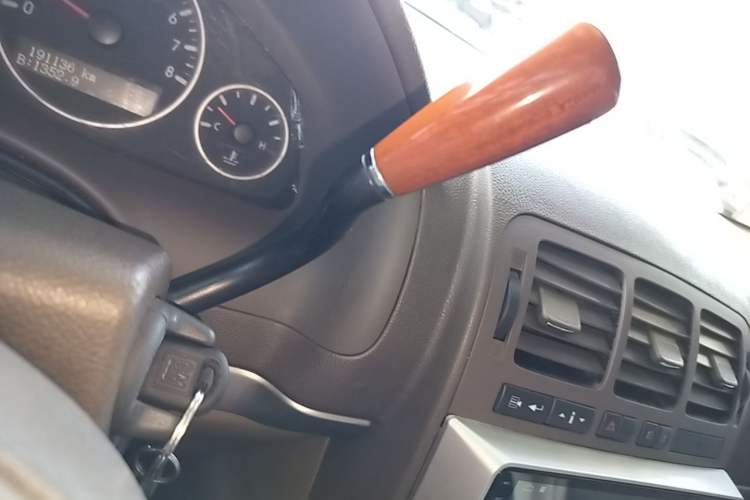 Used Buick GL8 2014 2.4L Classic Edition Gear Lever