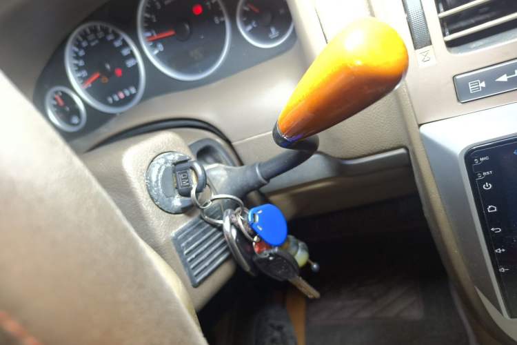 Used Buick GL8 2014 2.4L Classic Edition Gear Lever