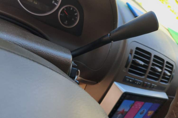 Used Buick GL8 2014 2.4L Comfort Edition Gear Lever