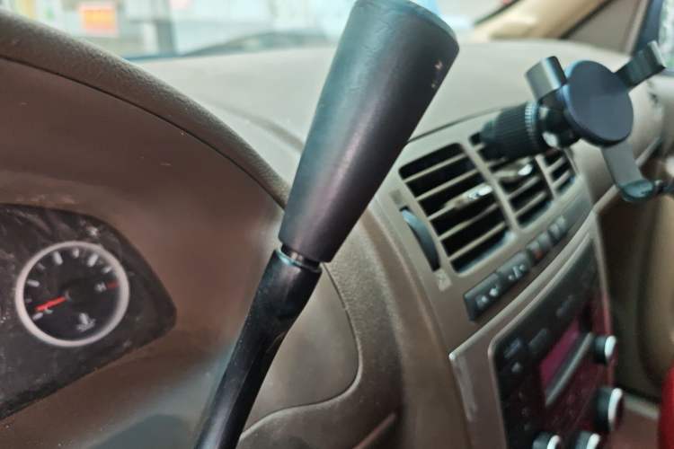 Used Buick GL8 2014 2.4L Classic Edition Gear Lever