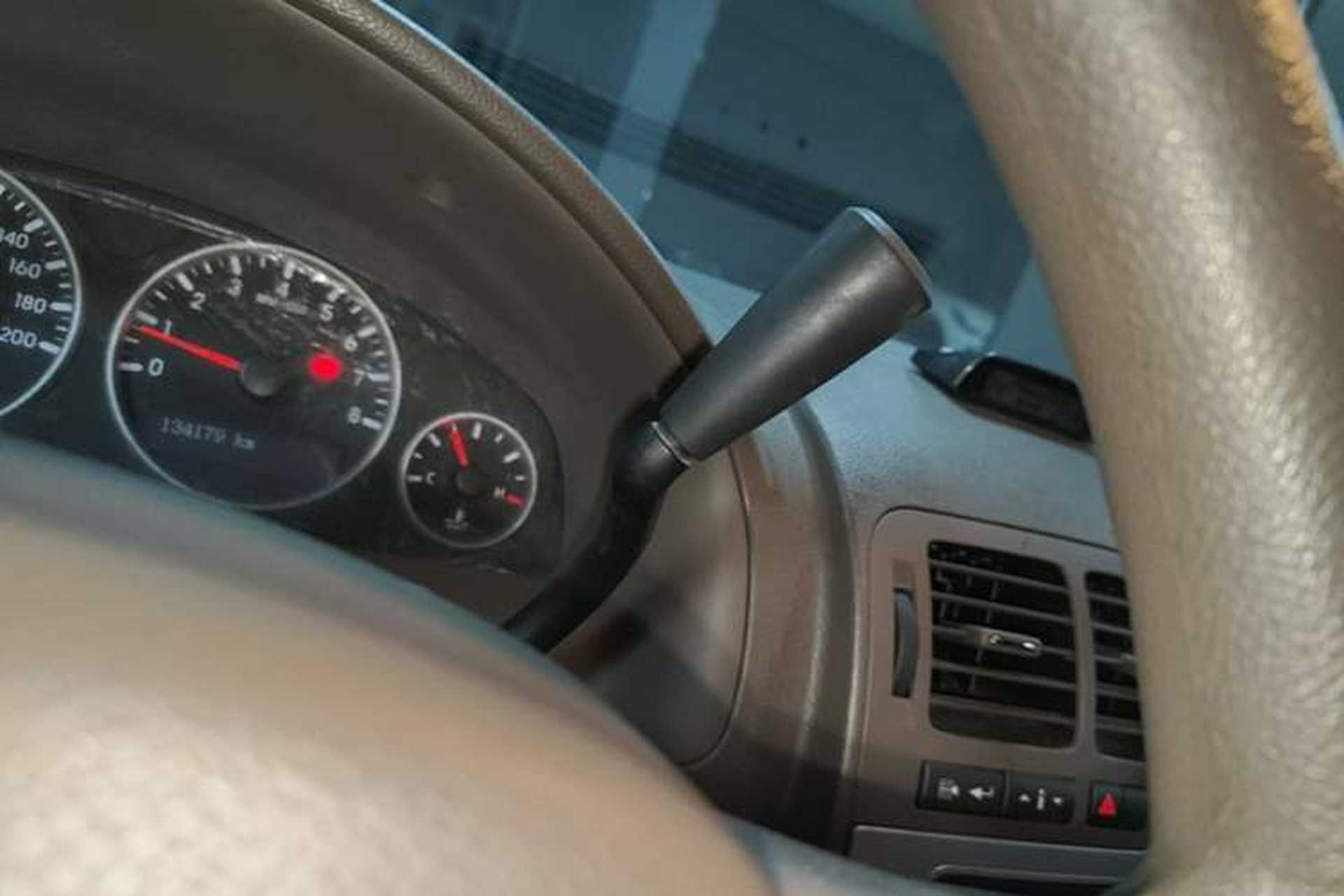 Used Buick GL8 2014 2.4L Classic Edition Gear Lever