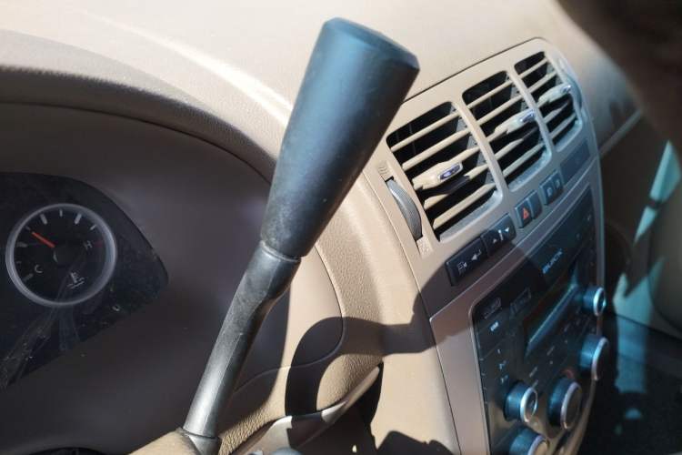 Used Buick GL8 2014 2.4L Classic Edition Gear Lever