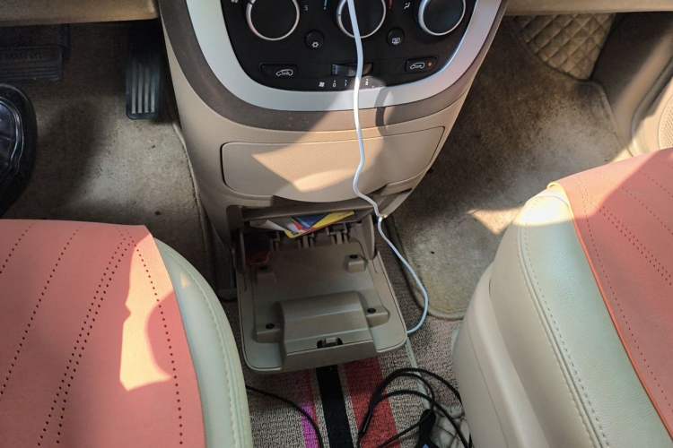 Used Buick GL8 2014 2.4L Classic Edition Gear Lever