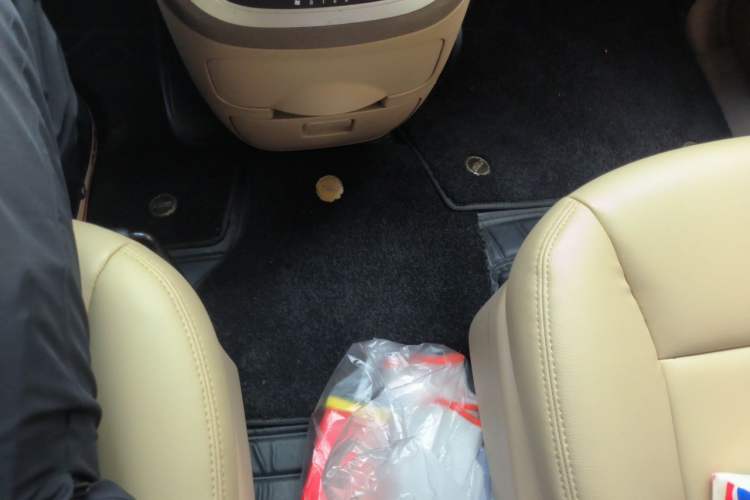 Used Buick GL8 2014 2.4L Classic Edition Gear Lever