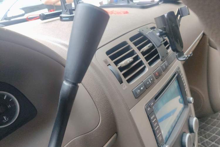 Used Buick GL8 2014 2.4L Classic Edition Gear Lever