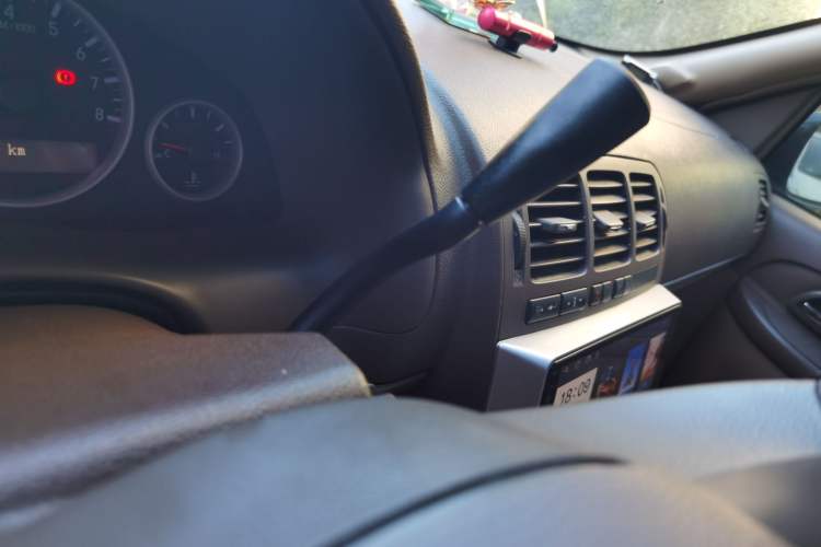 Used Buick GL8 2014 2.4L Classic Edition Gear Lever