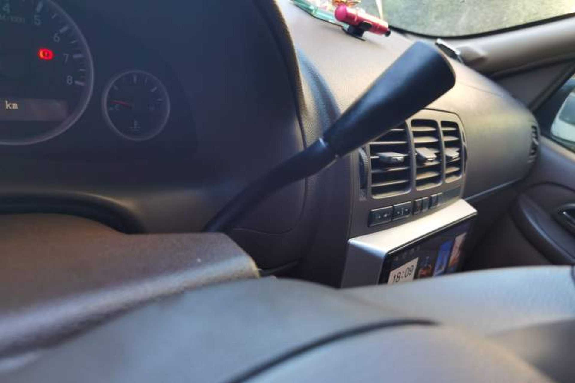 Used Buick GL8 2014 2.4L Classic Edition Gear Lever
