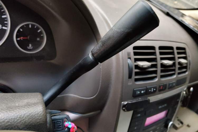 Used Buick GL8 2014 2.4L Classic Edition Gear Lever