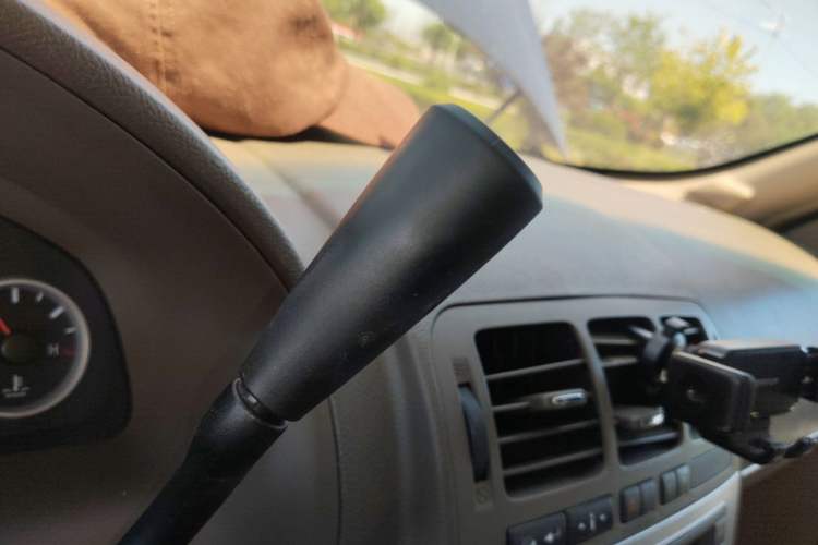 Used Buick GL8 2014 2.4L Classic Edition Gear Lever