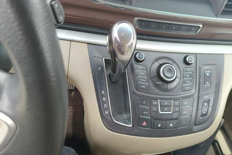 Used Buick GL8 2014 2.4L CT Luxury Business Comfort Edition Gear Lever