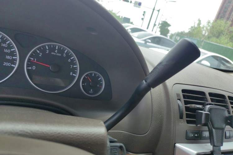 Used Buick GL8 2014 2.4L Classic Edition Gear Lever