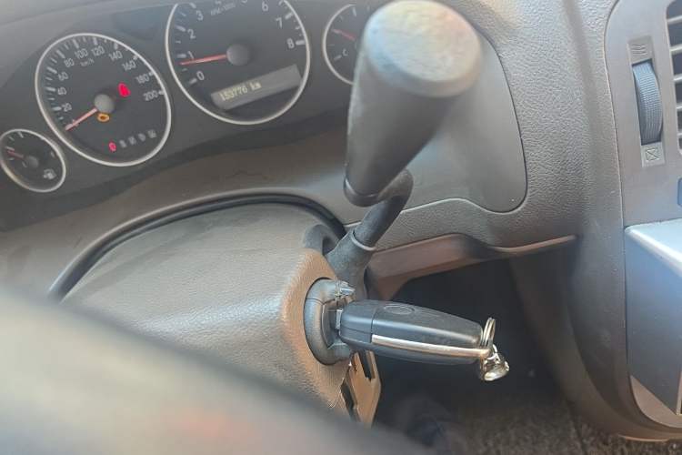 Used Buick GL8 2014 2.4L Classic Edition Gear Lever