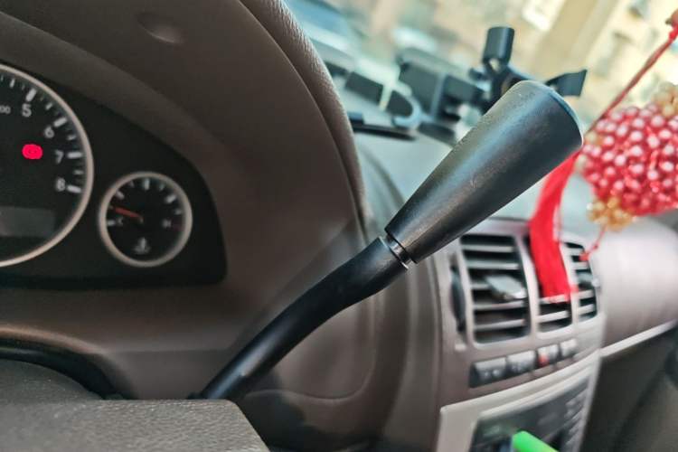 Used Buick GL8 2014 2.4L Classic Edition Gear Lever