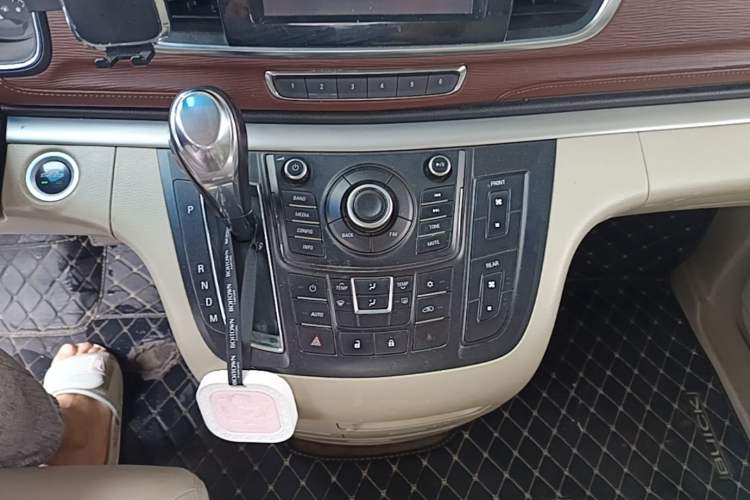Used Buick GL8 2014 2.4L CT Luxury Business Comfort Edition Gear Lever