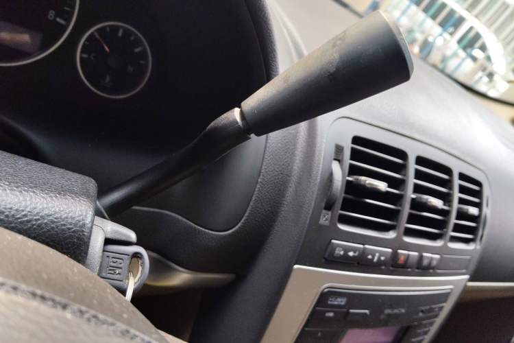 Used Buick GL8 2014 2.4L Executive Edition Gear Lever