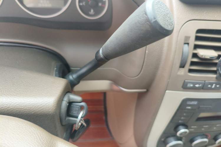 Used Buick GL8 2014 2.4L Comfort Edition Gear Lever