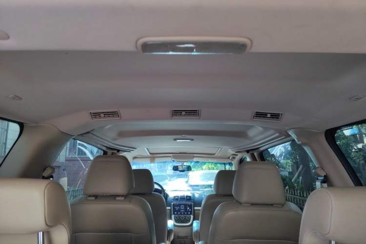 Used Buick GL8 2014 2.4L Executive Edition Headliner