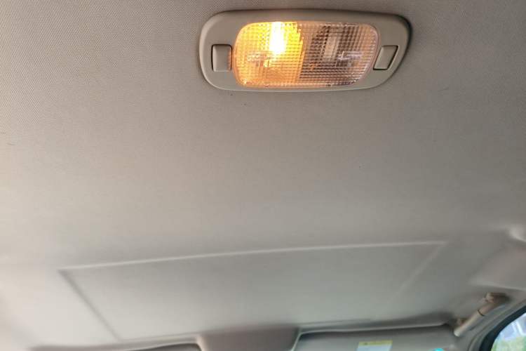 Used Buick GL8 2014 2.4L Comfort Edition Headliner