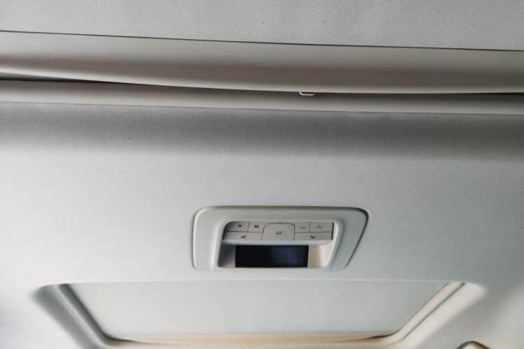 Used Buick GL8 2014 3.0L GT Luxury Business Haoya Edition Headliner