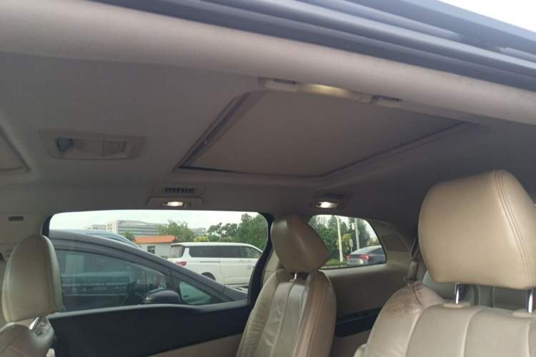 Used Buick GL8 2014 2.4L LT Luxury Business Executive Edition Headliner