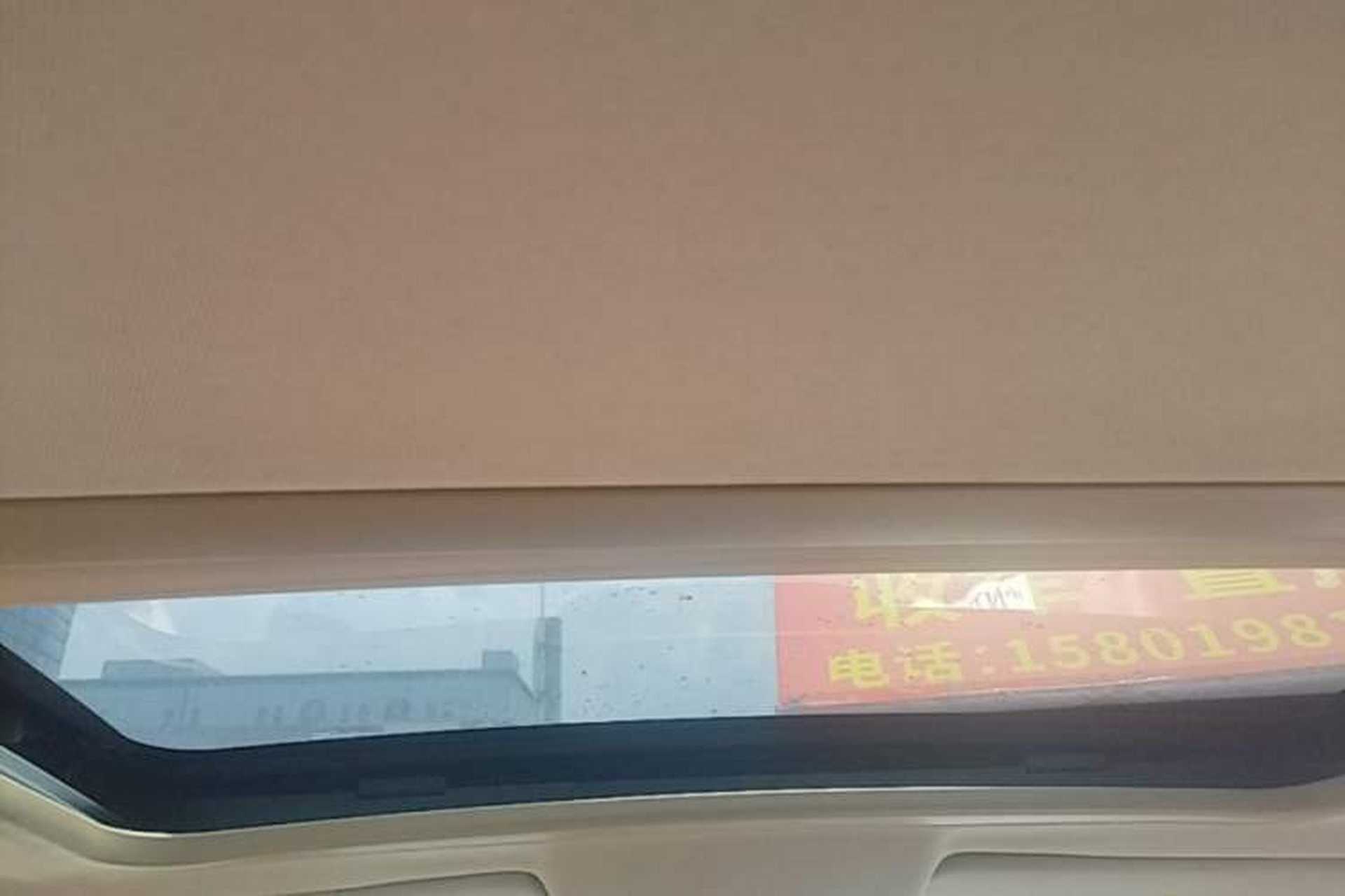 Used Buick GL8 2014 2.4L Executive Edition Headliner