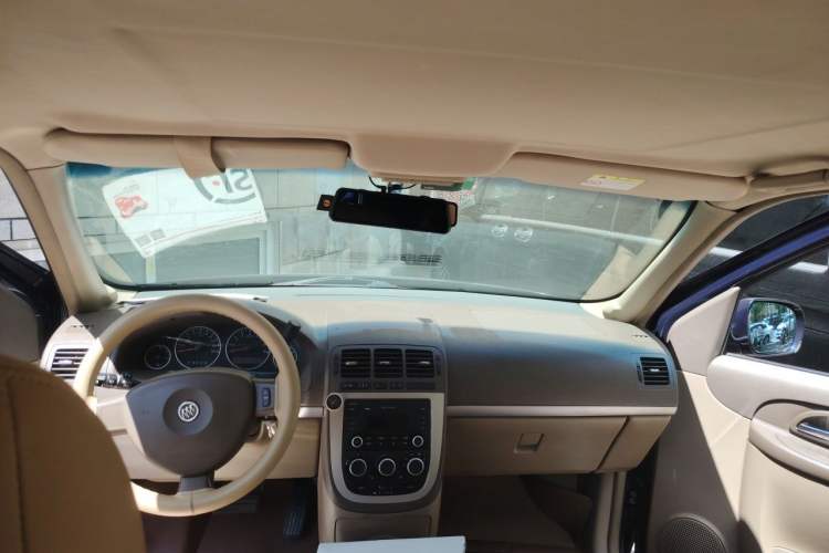 Used Buick GL8 2014 2.4L Classic Edition Headliner