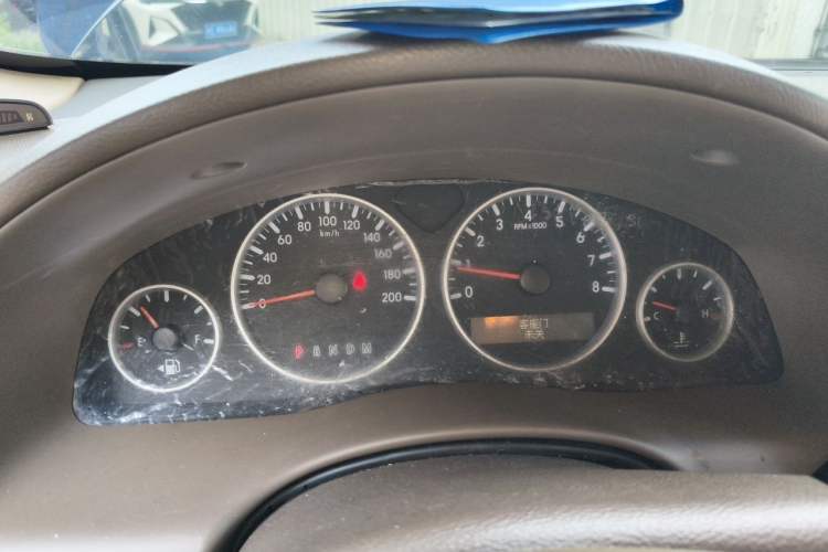 Used Buick GL8 2014 2.4L Classic Edition Instrument Cluster