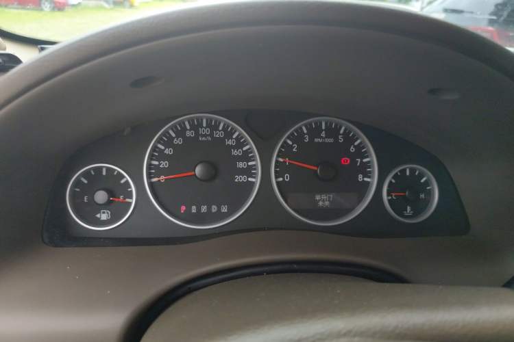 Used Buick GL8 2014 2.4L Classic Edition Instrument Cluster