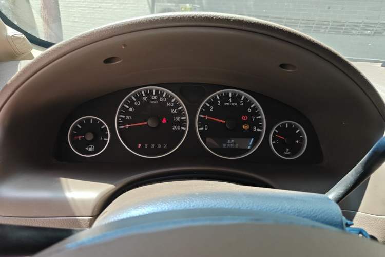 Used Buick GL8 2014 2.4L Classic Edition Instrument Cluster