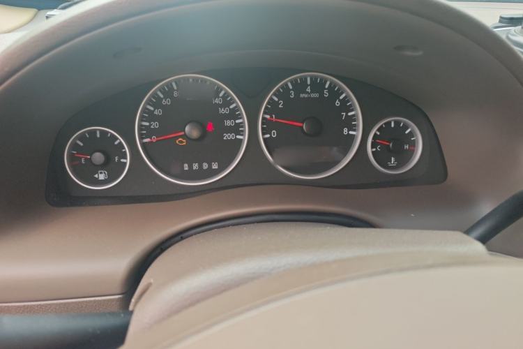 Used Buick GL8 2014 2.4L Classic Edition Instrument Cluster