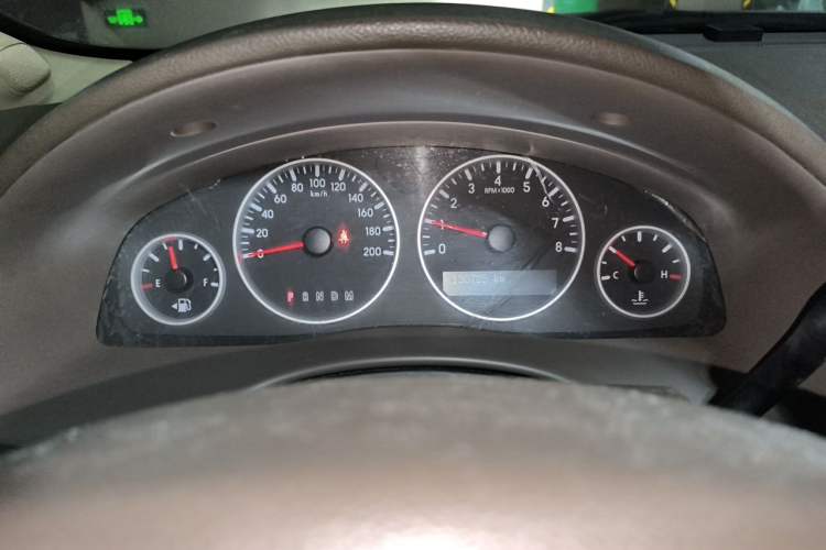 Used Buick GL8 2014 2.4L Classic Edition Instrument Cluster