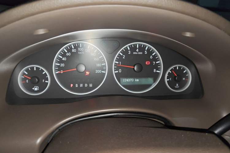Used Buick GL8 2014 2.4L Classic Edition Instrument Cluster