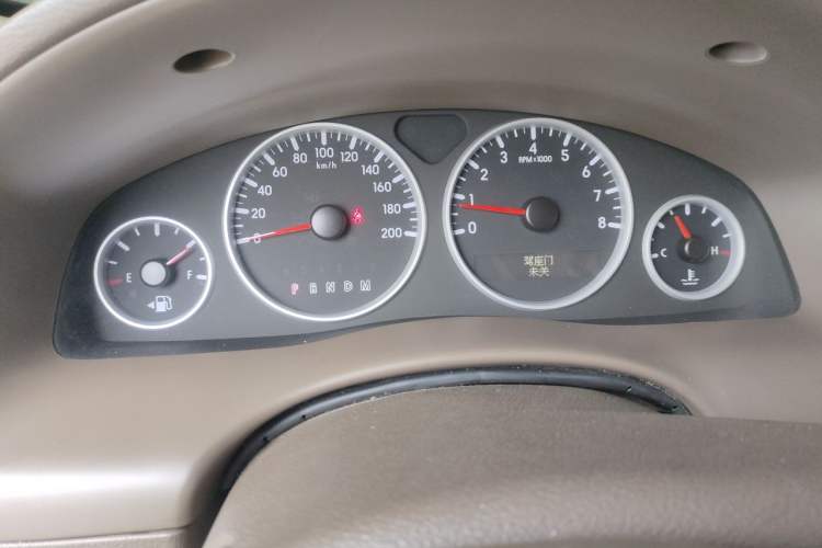 Used Buick GL8 2014 2.4L Comfort Edition Instrument Cluster