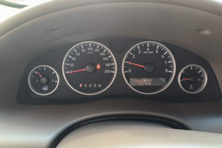 Used Buick GL8 2014 2.4L Classic Edition Instrument Cluster