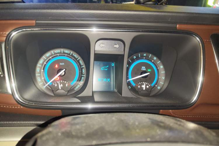 Used Buick GL8 2014 3.0L GT Luxury Business Haoya Edition Instrument Cluster
