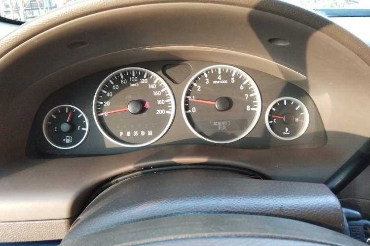 Used Buick GL8 2014 2.4L Classic Edition Instrument Cluster