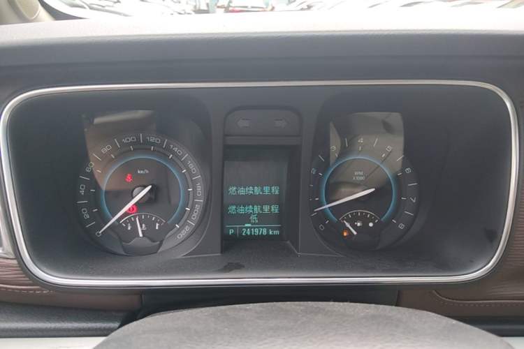 Used Buick GL8 2014 3.0L GT Luxury Business Haoya Edition Instrument Cluster