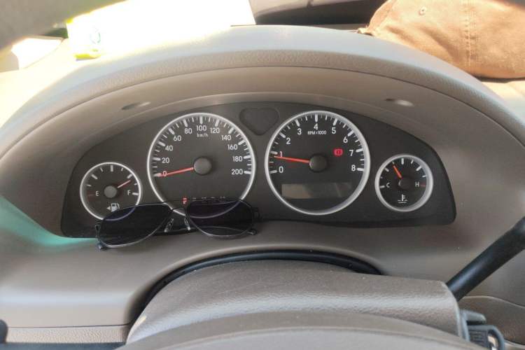 Used Buick GL8 2014 2.4L Classic Edition Instrument Cluster