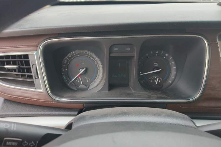 Used Buick GL8 2014 2.4L CT Luxury Business Comfort Edition Instrument Cluster