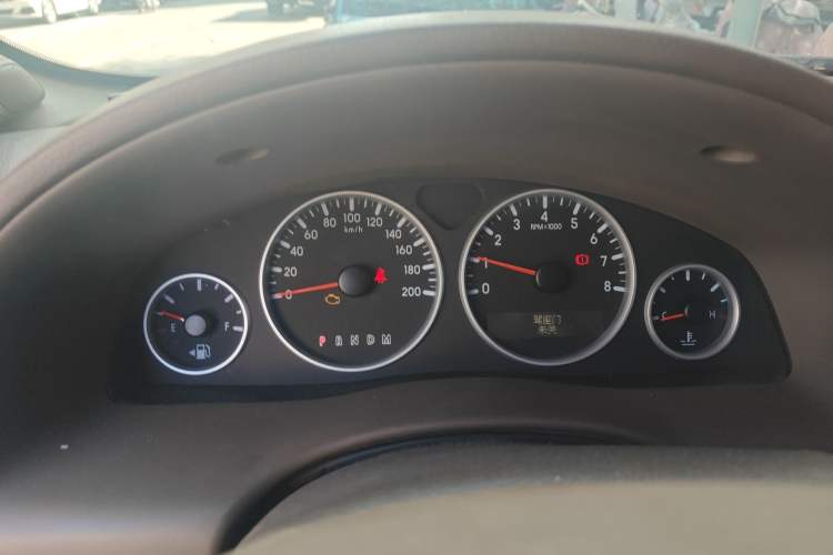 Used Buick GL8 2014 2.4L Classic Edition Instrument Cluster