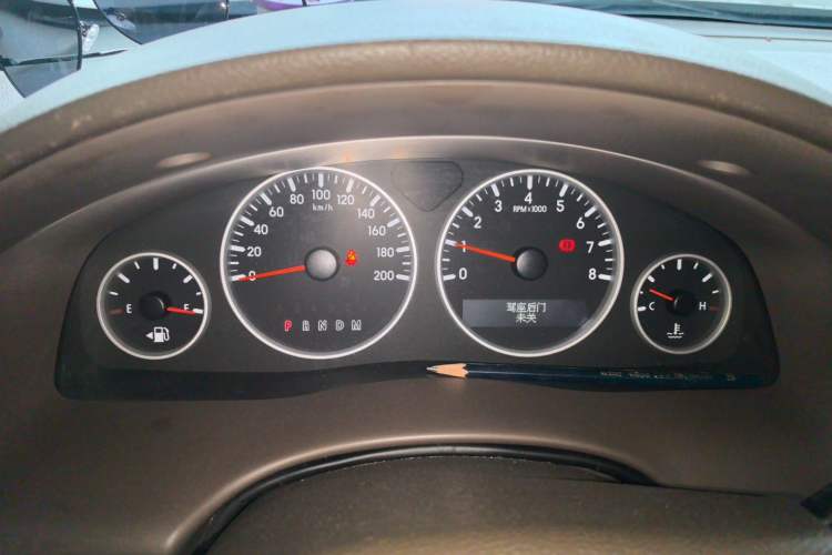 Used Buick GL8 2014 2.4L Classic Edition Instrument Cluster