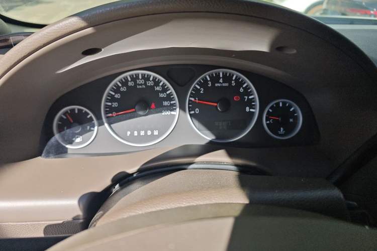 Used Buick GL8 2014 2.4L Classic Edition Instrument Cluster