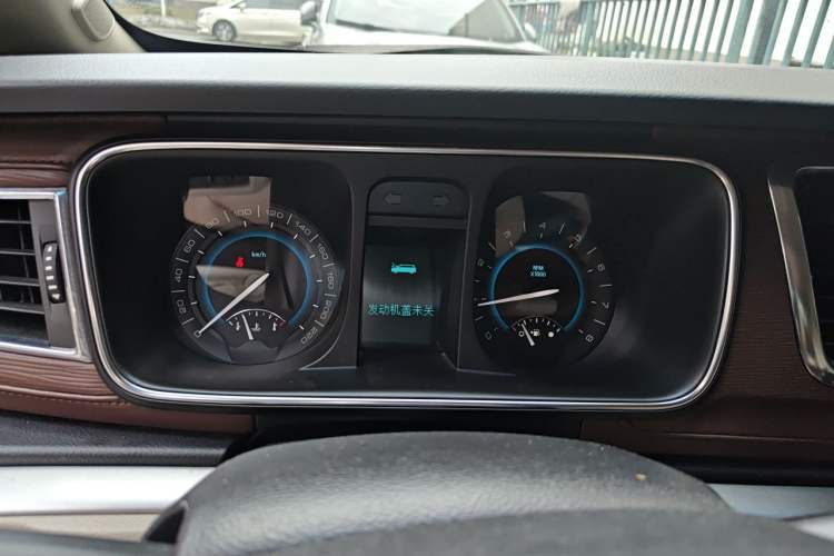 Used Buick GL8 2014 2.4L CT Luxury Business Comfort Edition Instrument Cluster