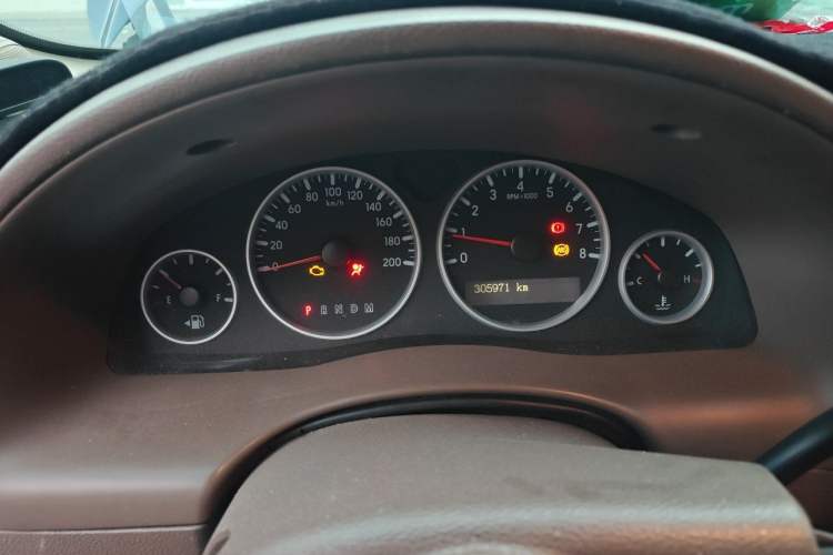 Used Buick GL8 2014 2.4L Classic Edition Instrument Cluster