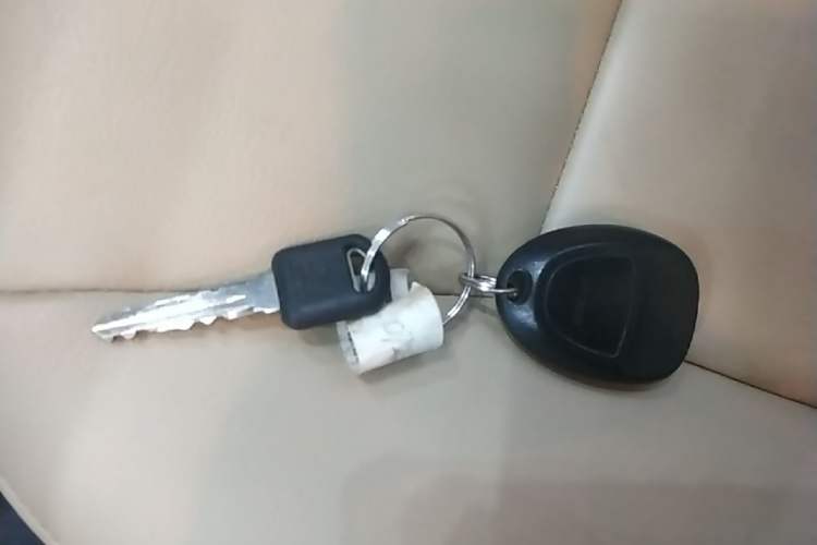Used Buick GL8 2014 2.4L Classic Edition Interior 1