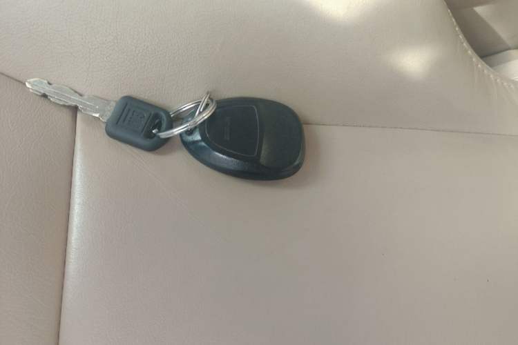 Used Buick GL8 2014 2.4L Executive Edition Interior 1