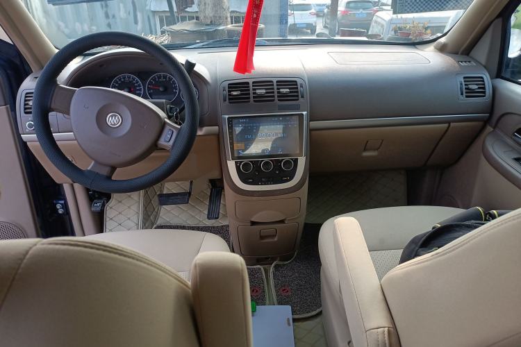 Used Buick GL8 2014 2.4L Classic Edition Interior 2