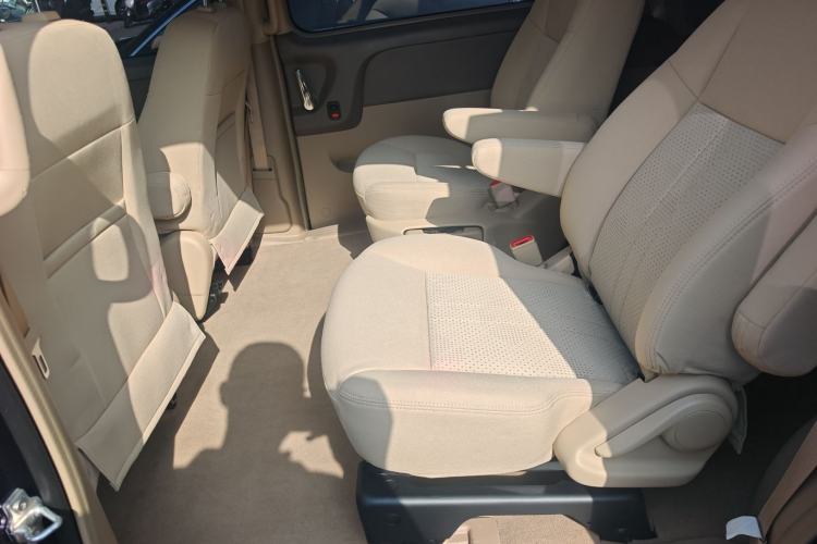 Used Buick GL8 2014 2.4L Classic Edition Interior 2