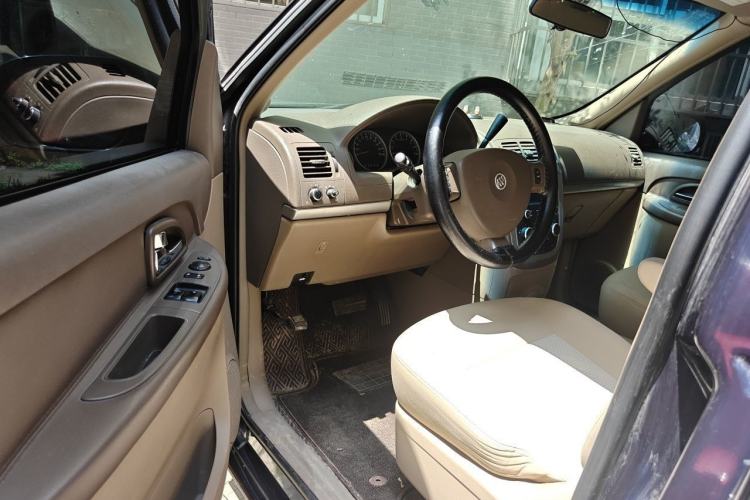 Used Buick GL8 2014 2.4L Classic Edition Interior 3