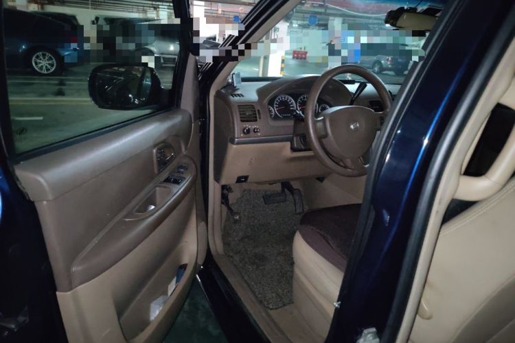 Used Buick GL8 2014 2.4L Classic Edition Interior 3